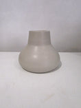 Load image into Gallery viewer, Vase 1
