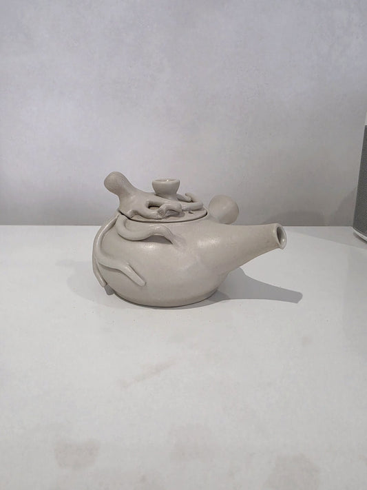 The Kyusu Pussy, an octopus kyusu teapot, side front