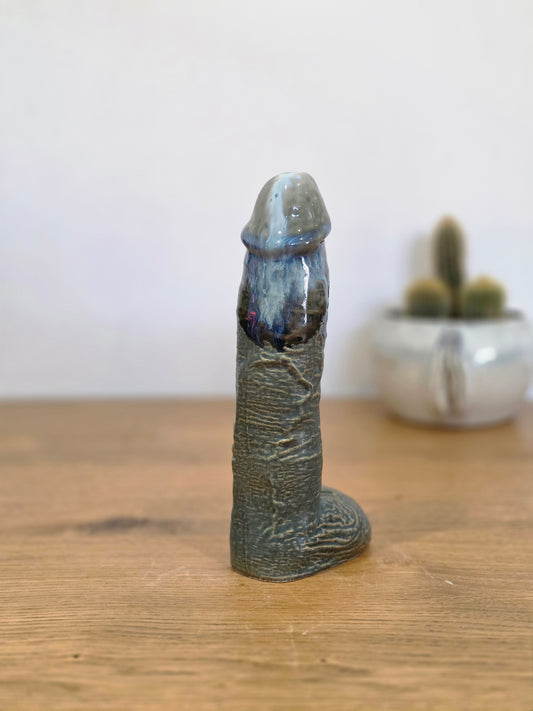 Sculpture, blue and grey over dark grey, front