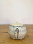Load image into Gallery viewer, Lacy, front, three quarter
