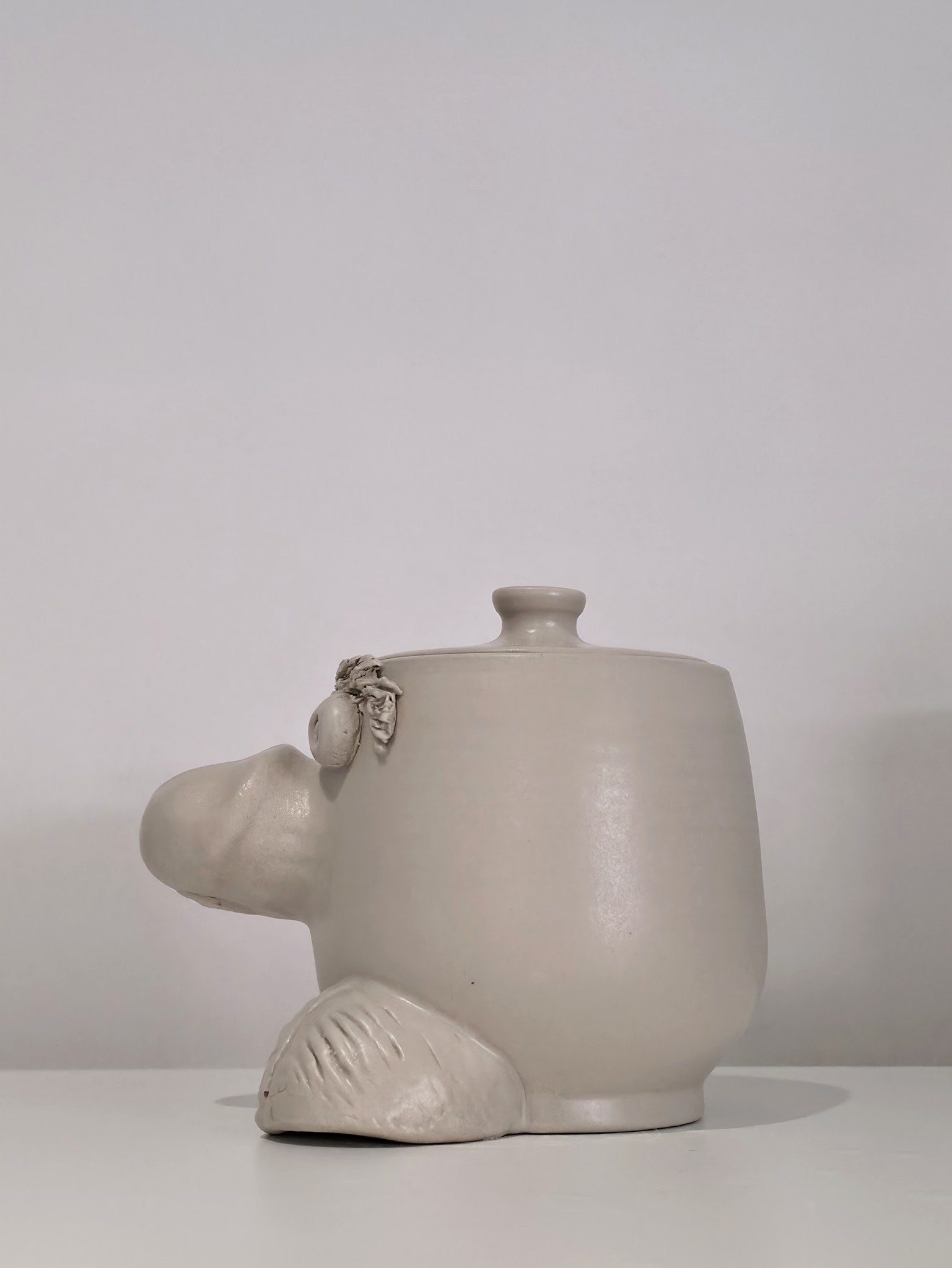 The Art Pot, left side view