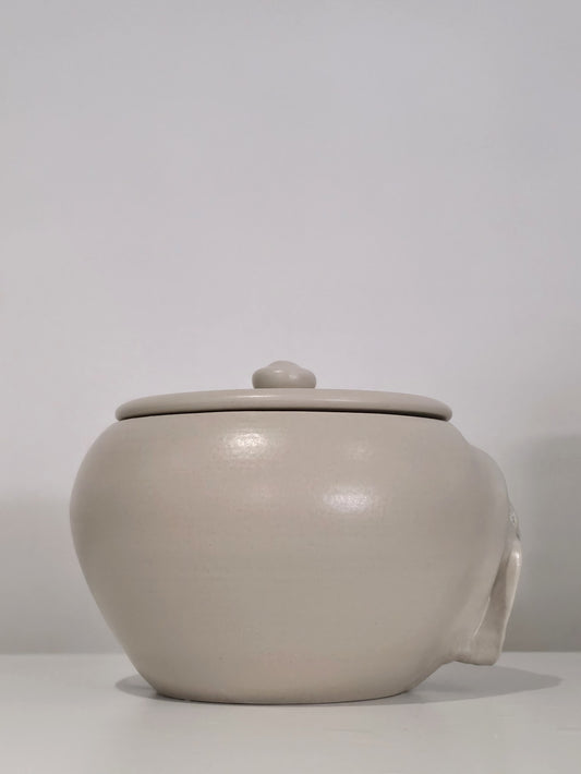 The Vulva Jar, lid detail, side view